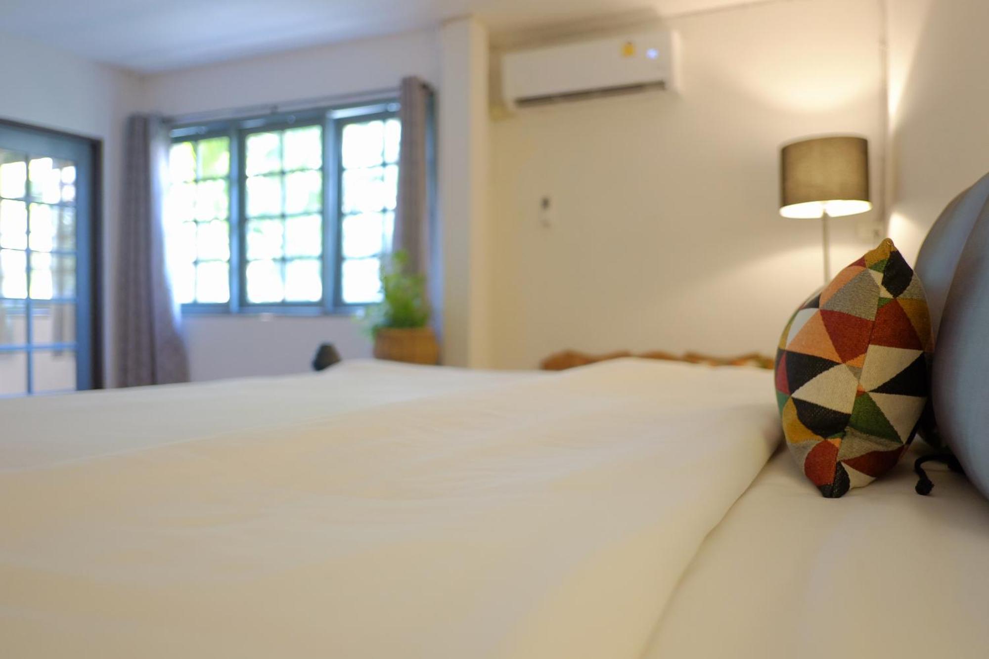 Inn Oon Villa (Adults Only) شيانغ ماي الغرفة الصورة